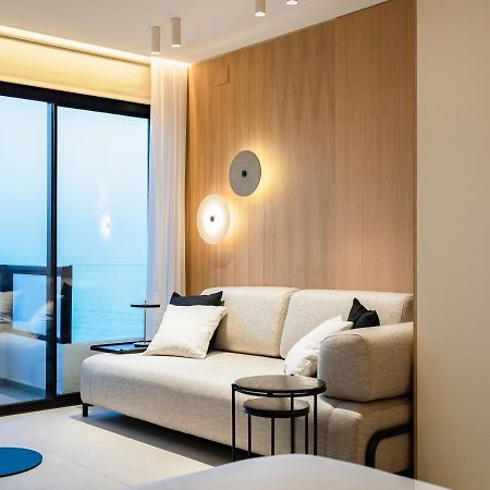 Aloha Apartamentos - Primera Linea De Playa - Vista Al Mar Benalmádena Εξωτερικό φωτογραφία