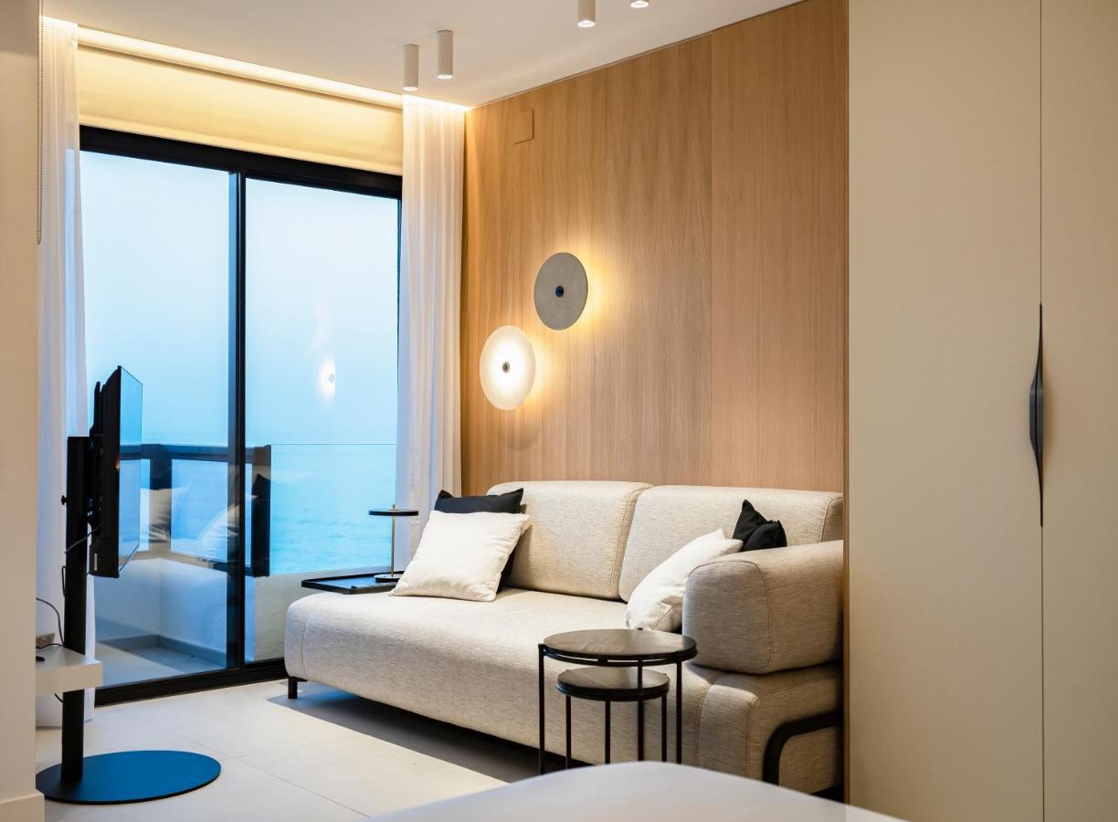 Aloha Apartamentos - Primera Linea De Playa - Vista Al Mar Benalmádena Εξωτερικό φωτογραφία